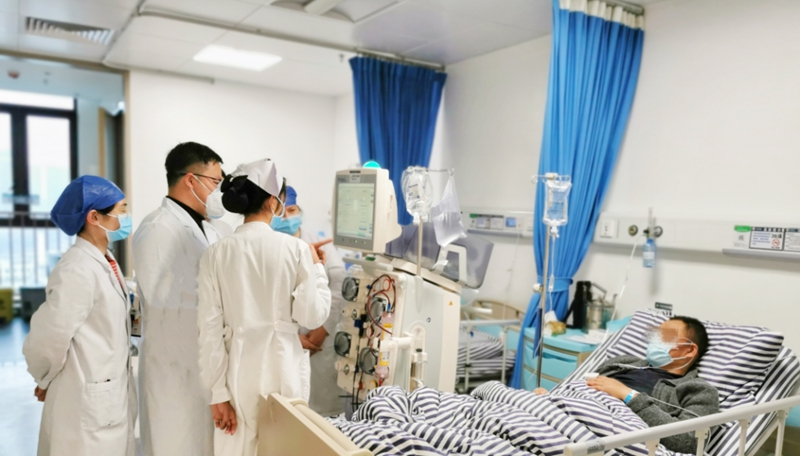 中山一院广西医院(自治区人民医院东院)血液净化治疗技术助患者转危为安