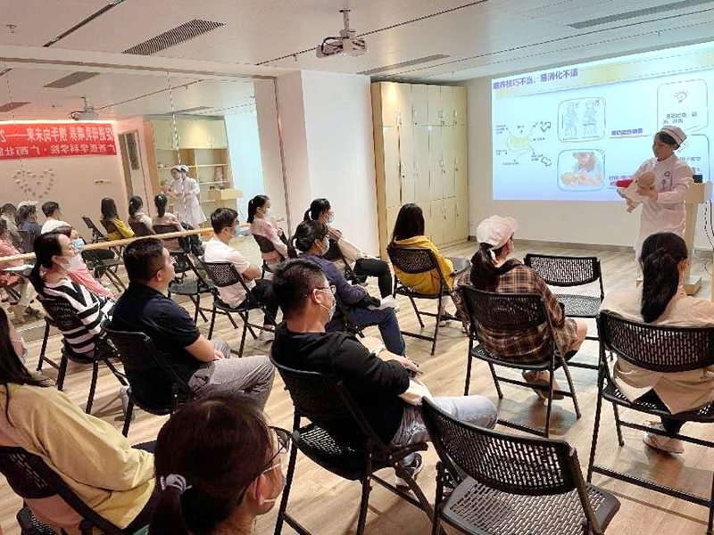 糖心vlog
儿科、产科联合举办精彩孕妇课堂