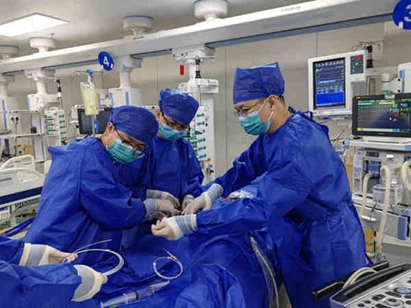 七旬老人突发急性心肌梗死 | 中山一院广西医院多学科联合救治创造“心”奇迹