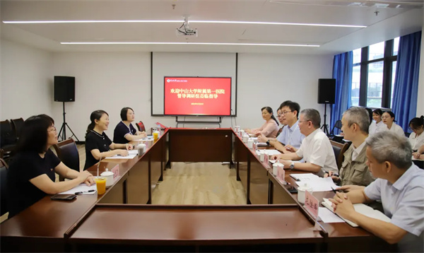 中山一院总会计师朱胤到中山一院广西医院调研指导