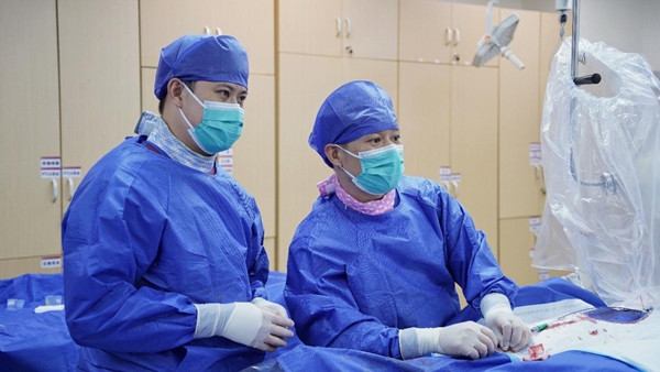 28岁广州女子“跨越山海”求医 |中山一院广西医院RDN技术助其解除备孕期高血压难题